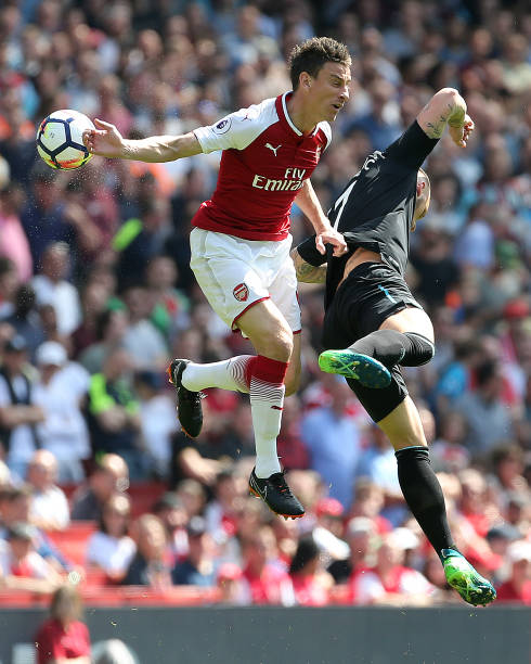 尔的职业生 尔的职业生