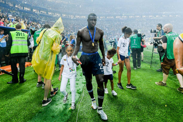 際行動為球 際行動為球